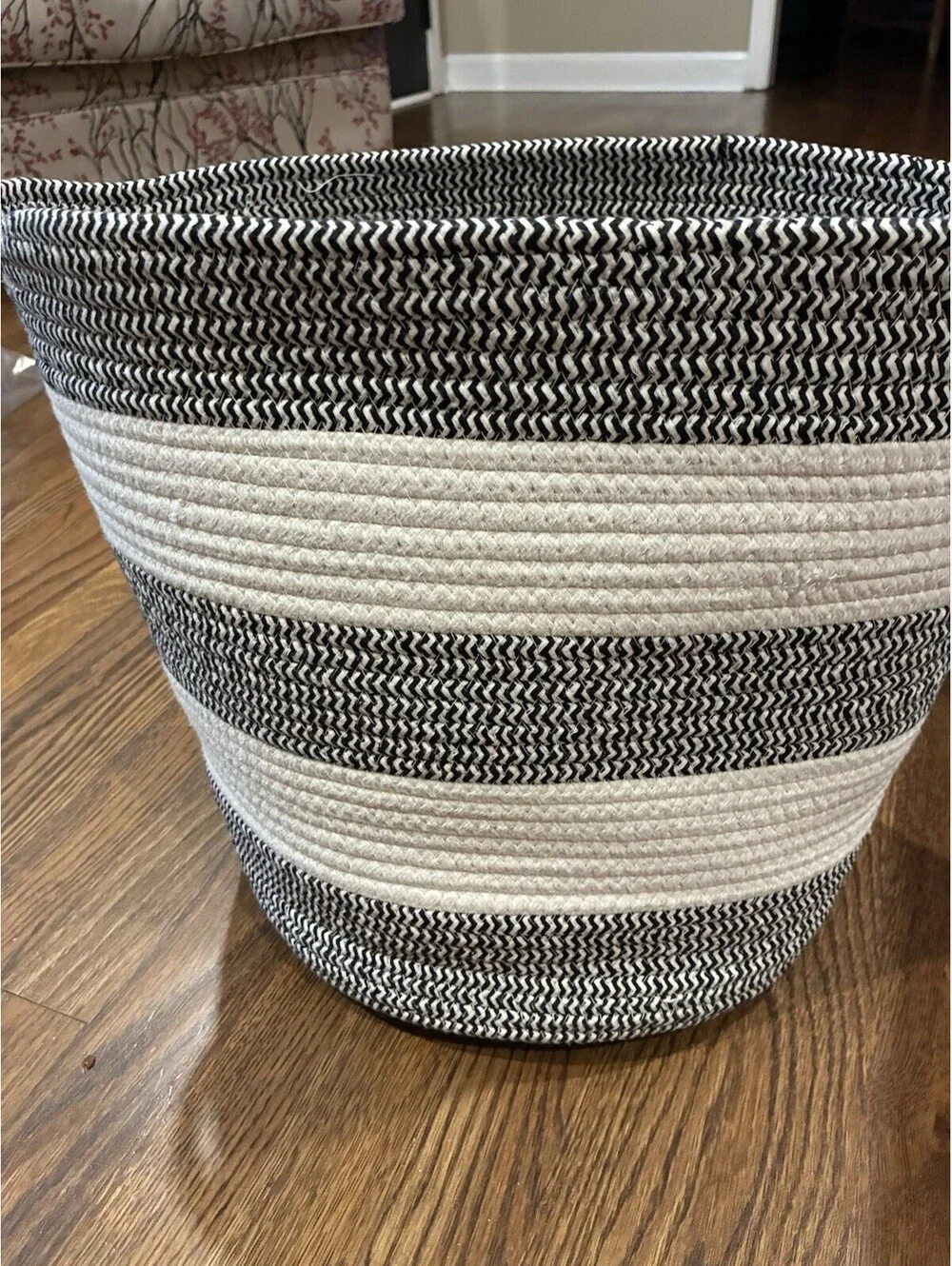 Woven Cotton Rope Storage Basket Black White Chevron Stripe Handle Oval ~18